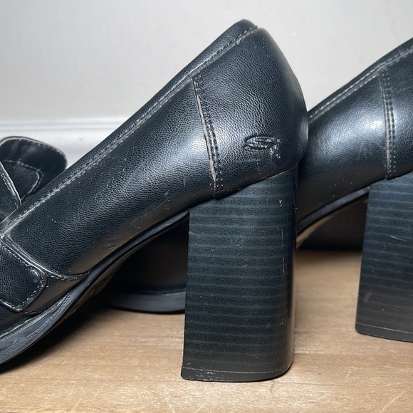 Skechers 90s Y2K Platform Chunky Heel Loafer - Picture 6 of 12